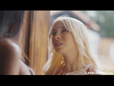 ❤️ Tjejen kommer hem några månader senare och slutar med att äta sin styvmors fitta. ☑ Anal video at us ❌️